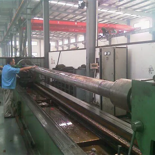 Cylindrical-Grinding-Machine